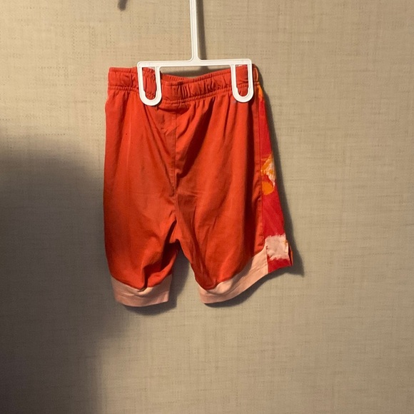 Nike Orange Athletic Men's Shorts - Picture 2 of 5